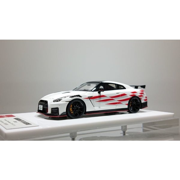 画像1: EIDOLON 1/43 NISSAN GT-R NISMO 2020 Tsukuba Time Attack 2019 (1)