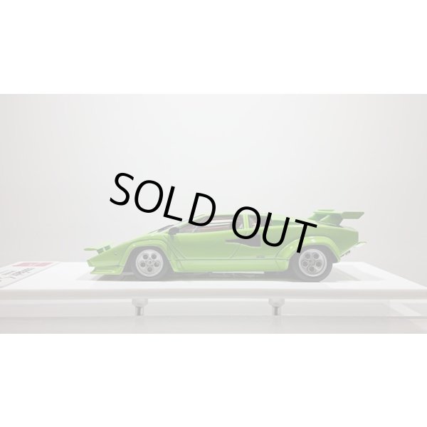 画像2: EIDOLON 1/43 Lamborghini Countach LP400S U.S.Modification 1981 Lime Green Limited 30pcs. (2)