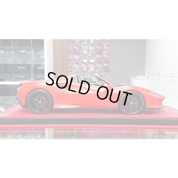 画像3: MR Collection Models 1/18 Ferrari F8 Spider Rosso F1 2019 (Matte) Limited 25pcs. (3)