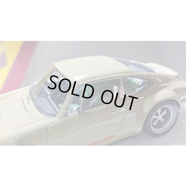 画像6: VISION 1/43 Singer Porsche 911(964) Coupe Beige "Hong Kong 6" Limited 35 pcs. (6)