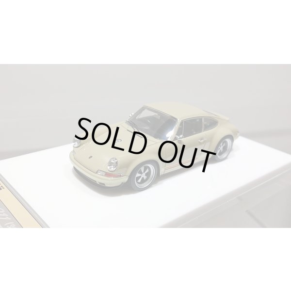 画像4: VISION 1/43 Singer Porsche 911(964) Coupe Beige "Hong Kong 6" Limited 35 pcs. (4)