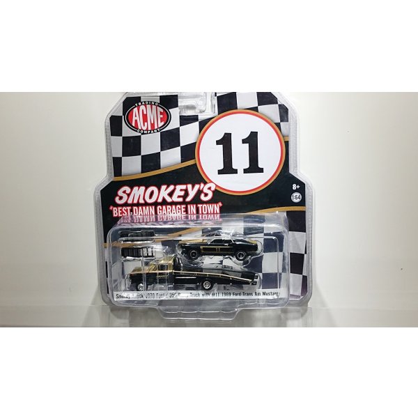 画像1: ACME 1/64 Smokey Yunick - 1970 Ford F-350 Ramp Truck with #11 1969 Ford Trans Am Mustang (1)