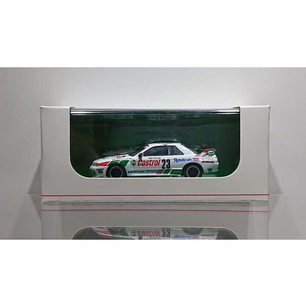 画像1: Tarmac Works 1/64 Nissan Skyline GT-R R32 Macau Guia Race 1990 Winner (1)
