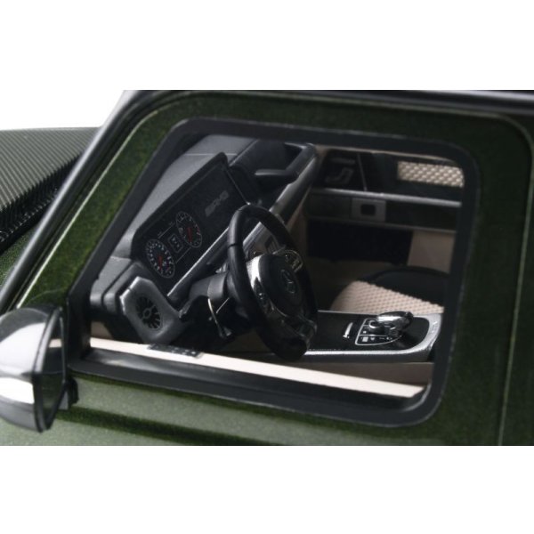 画像10: GT Spirit 1/18 Brabus 700 Widestar Green (10)