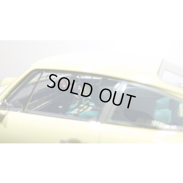 画像7: IDEA 1/18 Singer 911 (964) Coupe Pale Green (7)