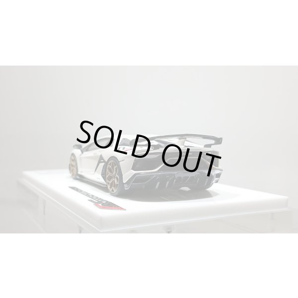 画像8: EIDOLON 1/43 Lamborghini Aventador SVJ 2018 (Leirion wheel) Pearl White (Style Package) Limited 60 pcs. (8)