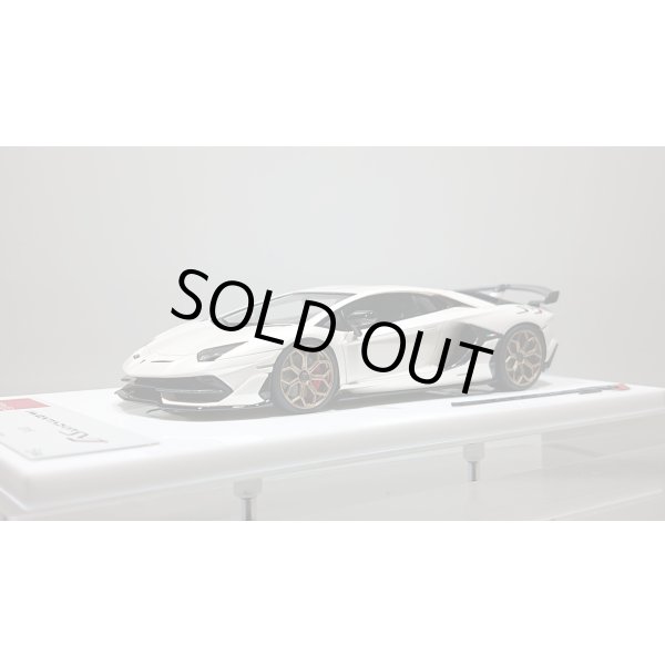 画像1: EIDOLON 1/43 Lamborghini Aventador SVJ 2018 (Leirion wheel) Pearl White (Style Package) Limited 60 pcs. (1)