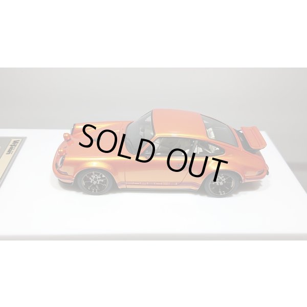 画像7: VISION 1/43 Singer Porsche 911 Wing up Ver. Arancio Pearl Limited 35 pcs. (7)