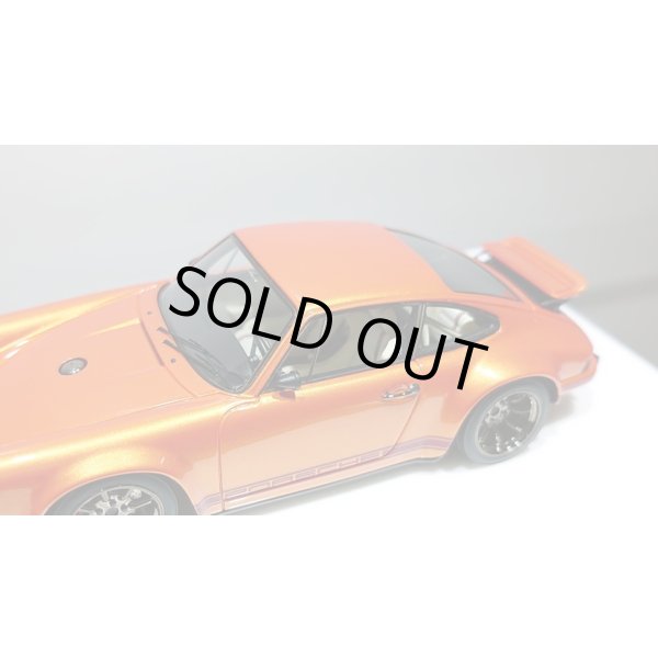 画像9: VISION 1/43 Singer Porsche 911 Wing up Ver. Arancio Pearl Limited 35 pcs. (9)