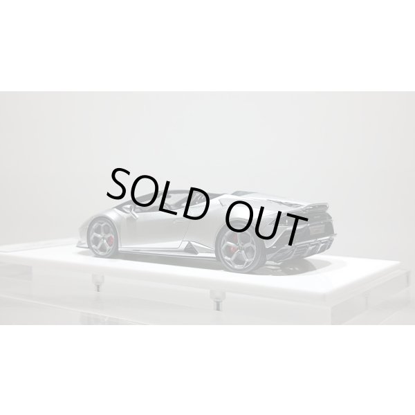 画像3: EIDOLON 1/43 Lamborghini Huracan EVO Spyder 2019 (AESIR wheel) Silver Limited 50 pcs. (3)