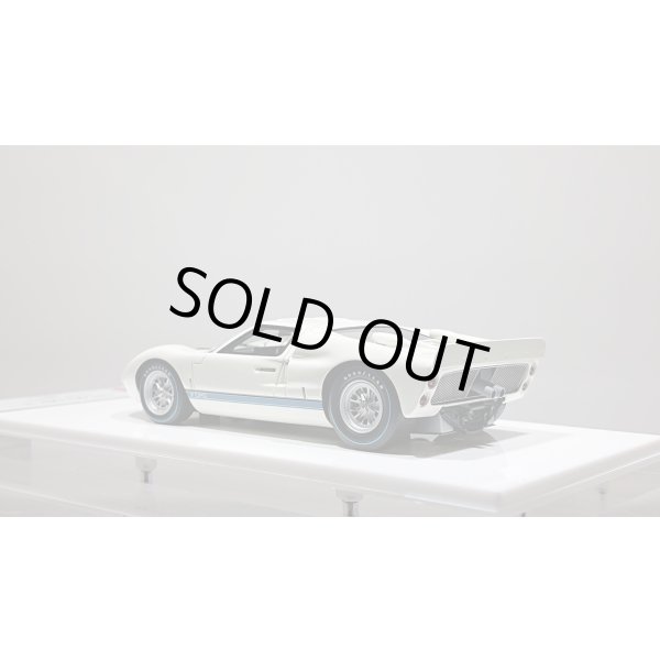画像3: EIDOLON 1/43 GT40 Mk.II Street ver. 1966 Ivory White Limited 100 pcs. (3)