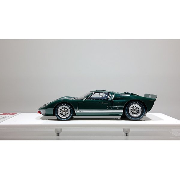 画像2: EIDOLON 1/43 GT40 Mk.II Street ver. 1966 Dark Green / Silver Stripe Limited 80 pcs. (2)