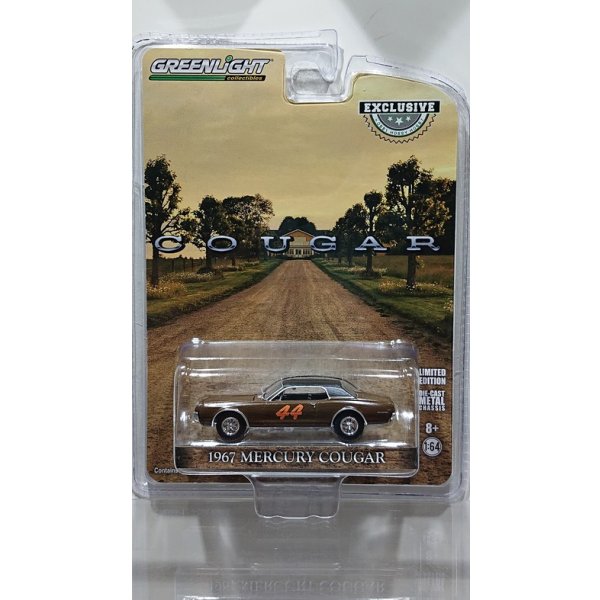画像1: GREEN LiGHT EXCLUSIVE 1/64 1967 Mercury Cougar - Race Car #44 (1)