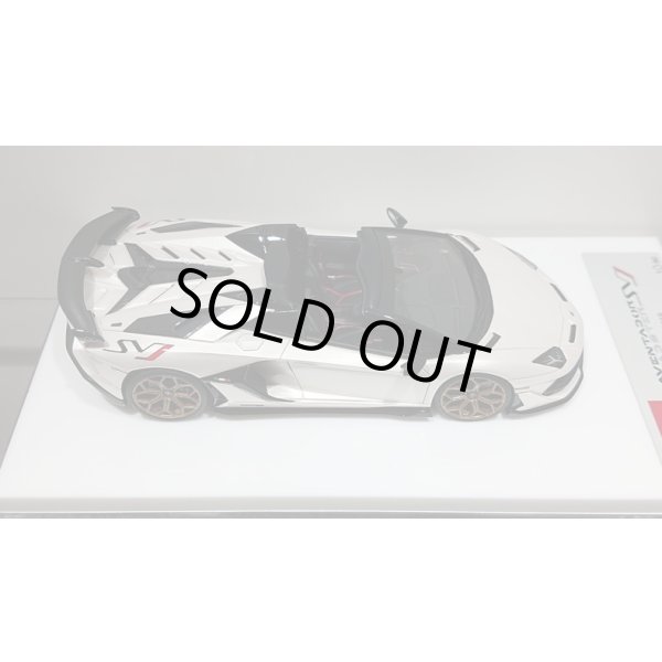 画像8: EIDOLON 1/43 Lamborghini Aventador SVJ Roadster 2019 (Leirion wheel) Pearl White (Style Package) Limited 80 pcs. (8)
