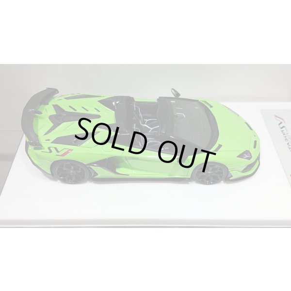 画像8: EIDOLON 1/43 Lamborghini Aventador SVJ Roadster 2019 (Leirion wheel) Verdes Scandal (Style Package) Limited 60 pcs. (8)