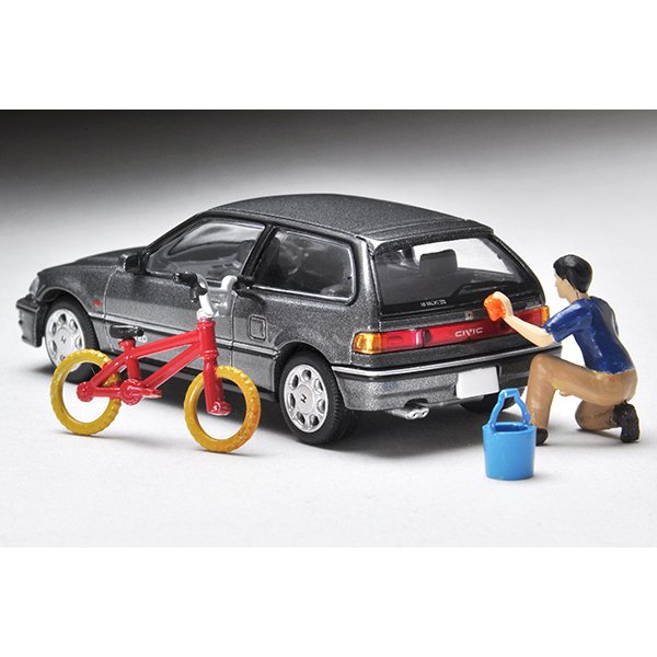 画像10: TOMYTEC 1/64 Diorama Collection 64 # Car Snap 02b 洗車 (10)