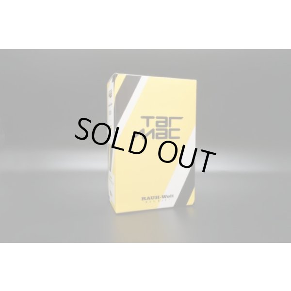 画像2: Tarmac Works 1/64 RWB 993 Tarmac With metal oil can (2)