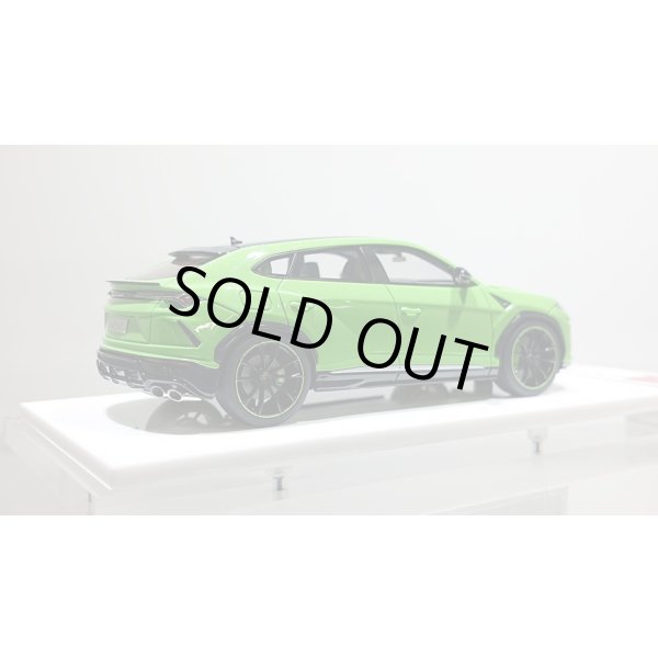 画像6: EIDOLON 1/43 Lamborghini URUS Pearl Capsule 2020 Verde Mantis (Pearl Green) Limited 80 pcs. (6)