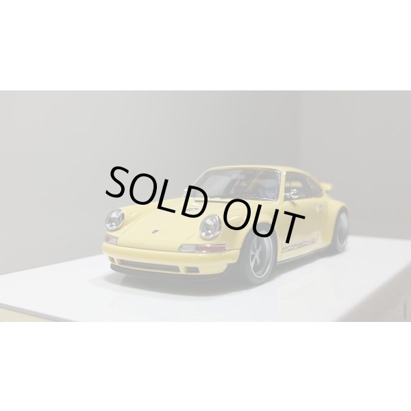 画像9: VISION 1/43 Singer Porsche 911(964) Coupe Cream Yellow "Colorado"  Limited 35 pcs. (9)