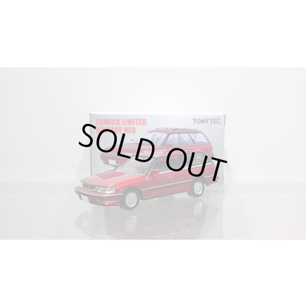 画像1: TOMYTEC 1/64 Limited Vintage NEO Subaru Legacy Touring Wagon Brighton 220 Red (1)
