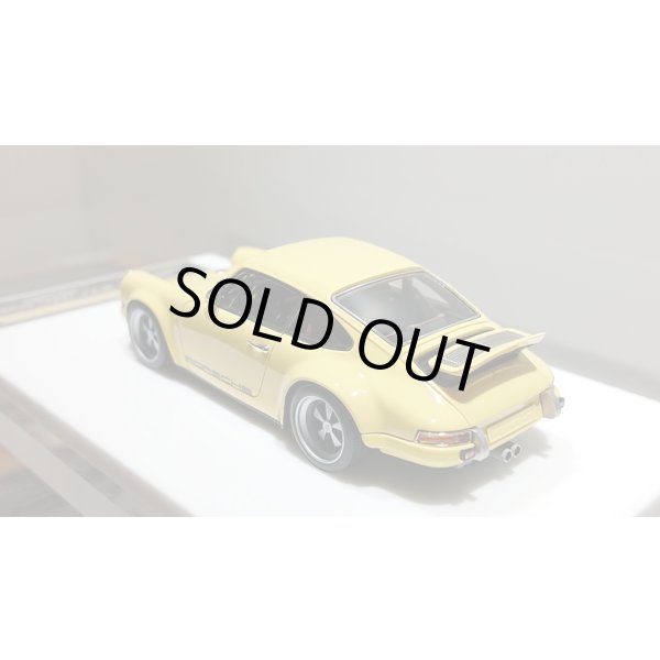 画像8: VISION 1/43 Singer Porsche 911(964) Coupe Cream Yellow "Colorado"  Limited 35 pcs. (8)
