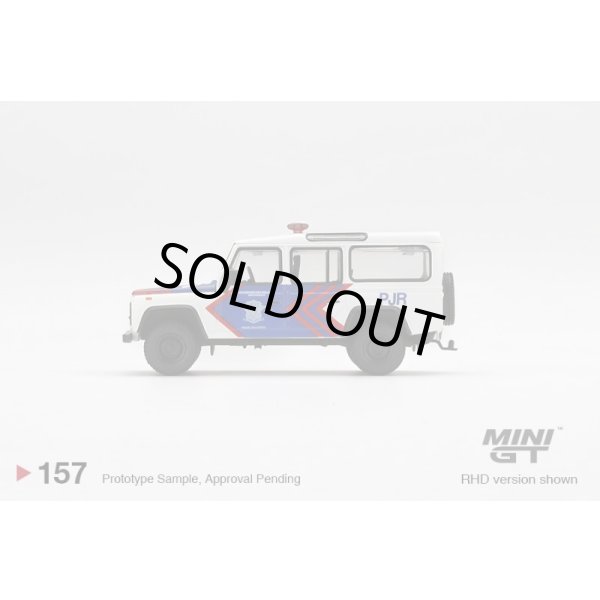 画像4: MINI GT 1/64 Land Rover Defender 110 Korlantas Polri – Indonesian Traffic Police Indonesia Exclusive (4)