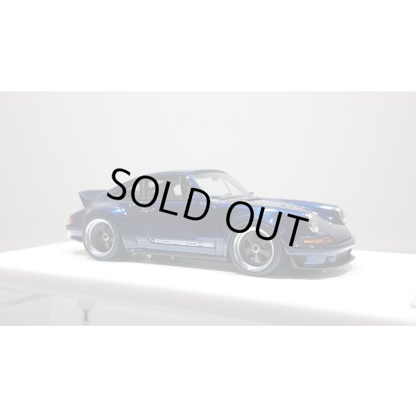 画像4: EIDOLON 1/43 Singer DLS 2018 Iris Blue Metallic Limited 40 pcs. (4)