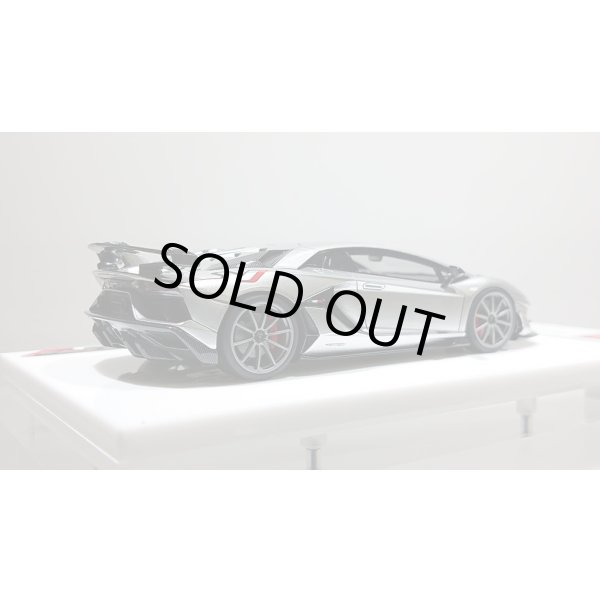 画像6: EIDOLON 1/43 Lamborghini Aventador SVJ 2018 (Nireo wheel) Silver (Style Package) Limited 50 pcs. (6)