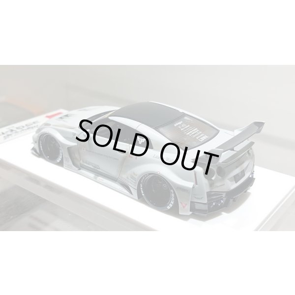 画像12: EIDOLON 1/43 LB-Silhouette WORKS GT 35GT-RR Matte Gray (Weathering) Limited 160 pcs. (12)