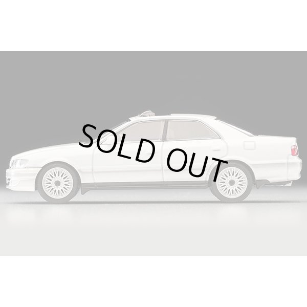 画像4: TOMYTEC 1/64 Limited Vintage NEO Toyota Chaser Avante G (White / Silver) (4)