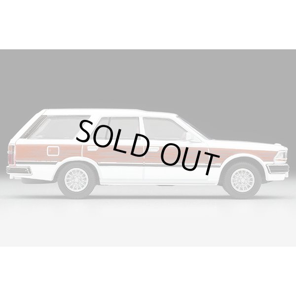 画像5: TOMYTEC 1/64 Limited Vintage NEO Nissan Cedric Wagon V20E GL Custom Ver. (White / Wood grain) (5)