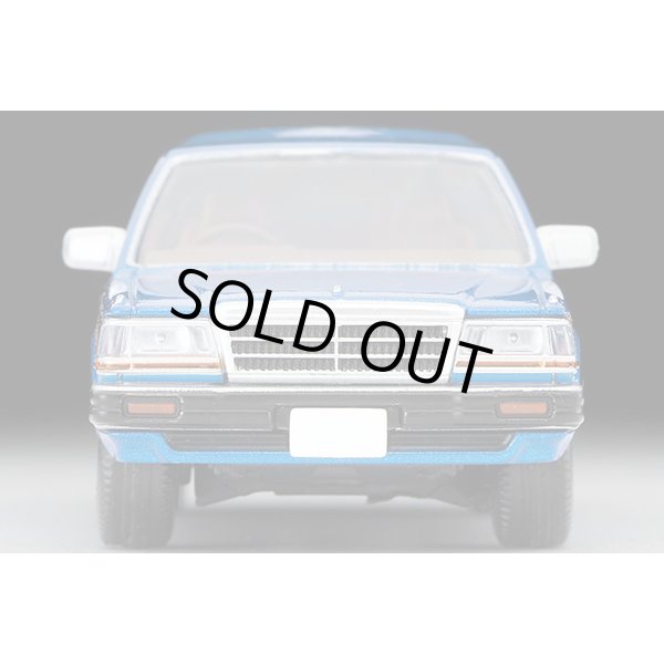 画像6: TOMYTEC 1/64 Limited Vintage NEO Nissan Gloria Wagon V20E GL Custom Ver. (Blue / Wood grain) (6)