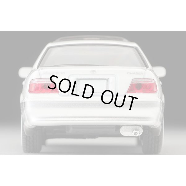 画像7: TOMYTEC 1/64 Limited Vintage NEO Toyota Chaser Avante G (White / Silver) (7)
