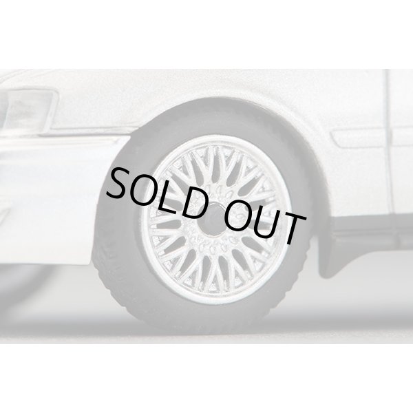 画像8: TOMYTEC 1/64 Limited Vintage NEO Toyota Chaser Avante G (White / Silver) (8)