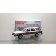 画像1: TOMYTEC 1/64 Limited Vintage NEO Nissan Cedric Wagon V20E GL Custom Ver. (White / Wood grain) (1)