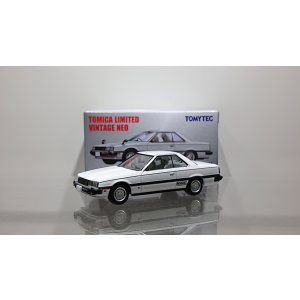 画像: TOMYTEC 1/64 Limited Vintage NEO Nissan Skyline HT2000 Turbo GT-ES (White)