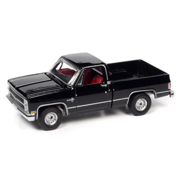 画像2: auto world 1/64 1982 Chevy Silverado 10 Midnight Black (2)