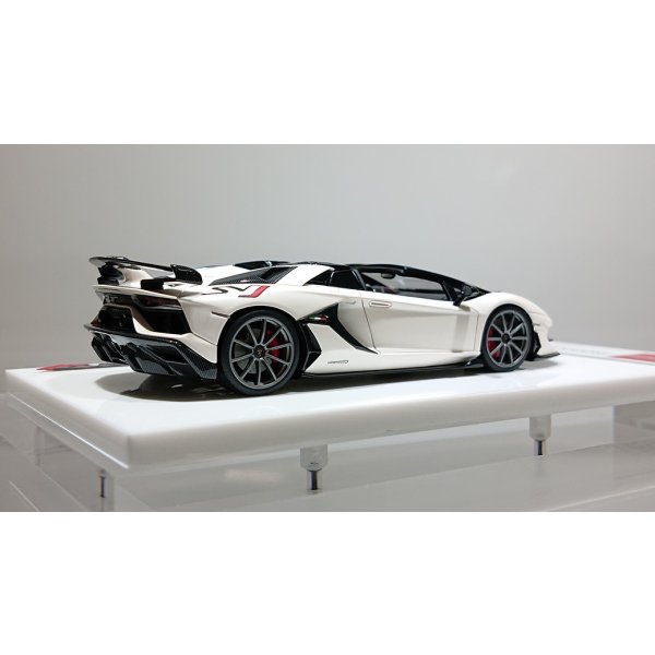 画像7: EODOLON 1/43 Lamborghini Aventador SVJ Roadster 2019 (Nireo wheel) Matte Pearl White Limited 80 pcs. (7)