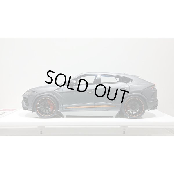 画像2: EIDOLON 1/43 Lamborghini URUS Graphite Capsule 2020 Grigio Keres / Alancio Borealis Limited 50 psc. (2)