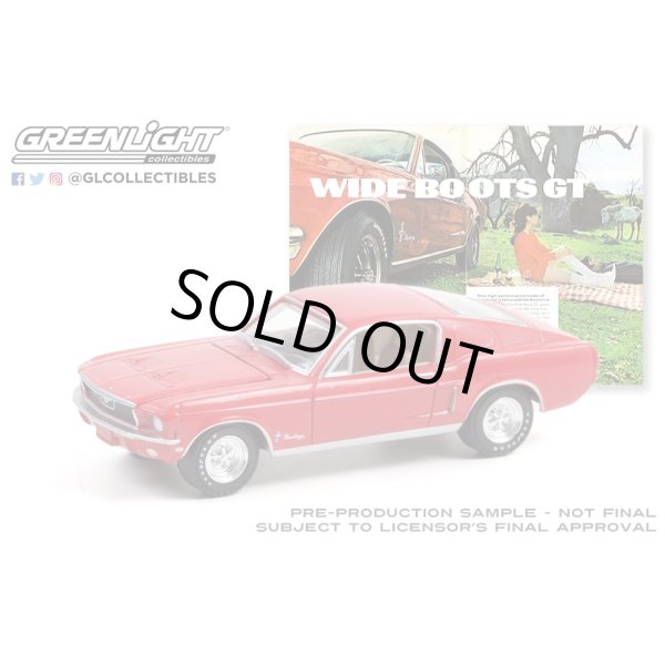 画像2: GREEN LiGHT EXCLUSIVE 1/64 Goodyear Vintage Ad Cars - 1968 Ford Mustang - Wide Boots "Wide Boots GT" (2)