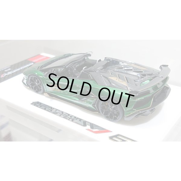 画像12: EIDOLON 1/43 Lamborghini Aventador SVJ 63 Roadster 2019 Metallic Green Limited 63 pcs. (12)
