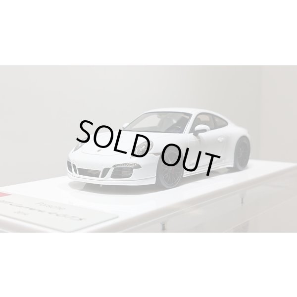 画像9: EIDOLON 1/43 Porsche 911 (991) Carrera 4 GTS 2014 Carrara White Metallic (9)