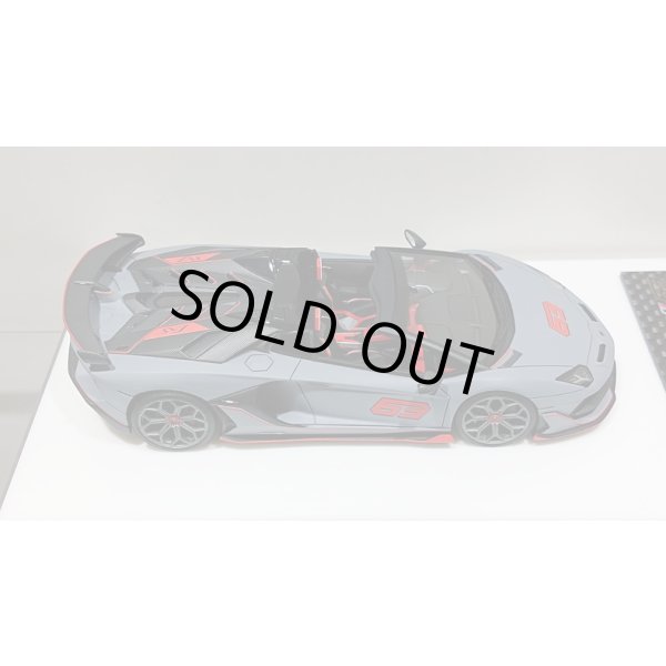 画像8: EIDOLON 1/43 Lamborghini Aventador SVJ 63 Roadster 2019 Matte Gray Limited 100 pcs. (8)