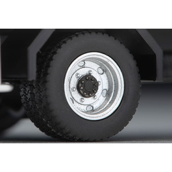 画像8: TOMYTEC 1/64 Limited Vintage NEO Isuzu Elf Panel Van (Family Mart) (8)