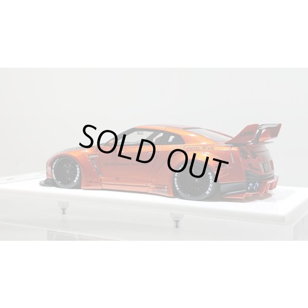 画像3: EIDOLON 1/43 LB WORKS R35 GT-R Type 1.5 (LB Shilhouette Wing) Candy Orange / Black Stripe Limited 60 pcs. (3)