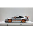 画像2: EIDOLON 1/43 Porsche 911 (997) GT3 RS 2007 Arctic Silver / Orange Livery Limited 50 pcs. (2)