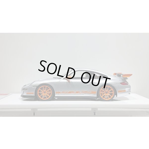 画像2: EIDOLON 1/43 Porsche 911 (997) GT3 RS 2007 Arctic Silver / Orange Livery Limited 50 pcs. (2)