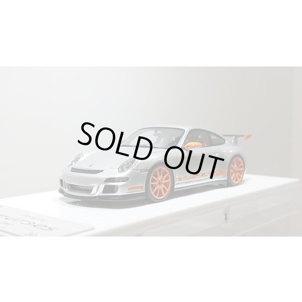 画像9: EIDOLON 1/43 Porsche 911 (997) GT3 RS 2007 Arctic Silver / Orange Livery Limited 50 pcs. (9)