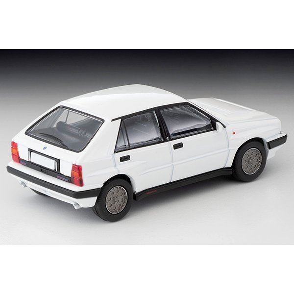 画像2: TOMYTEC 1/64 Limited Vintage neo Lancia Delta HF Integrale 16V (White) (2)
