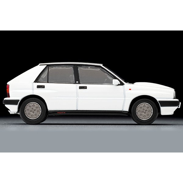 画像4: TOMYTEC 1/64 Limited Vintage neo Lancia Delta HF Integrale 16V (White) (4)